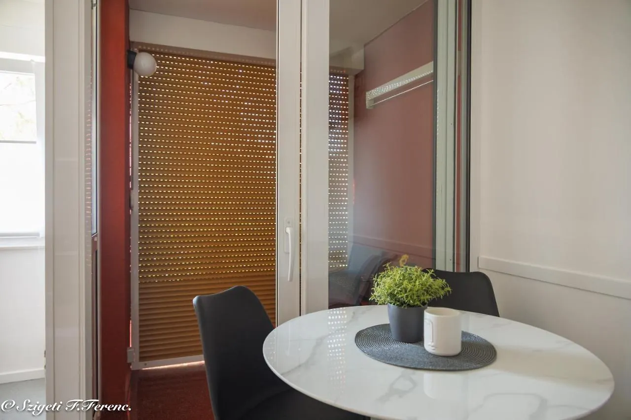 Captivating 1-Bed Apartment In Rijeka With Parking